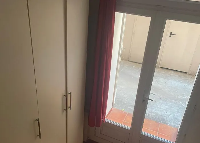 Carre D 'or - 5 Minutes De La Apartment *
